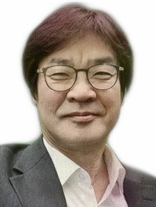 김광현 교수의 사진입니다.